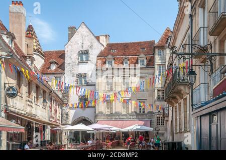 Flavigny-sur-Ozerain Banque D'Images