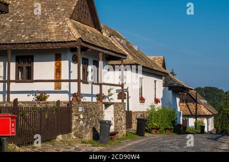 Hongrie, comté de Nograd, village de Holloko classé au patrimoine mondial de l'UNESCO Banque D'Images