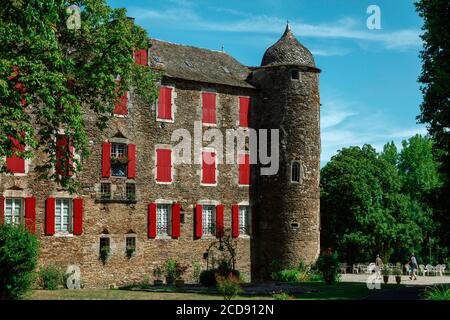 France, Aveyron, Camjac, Château de Bosc, vue extérieure du château et de ses jardins Banque D'Images