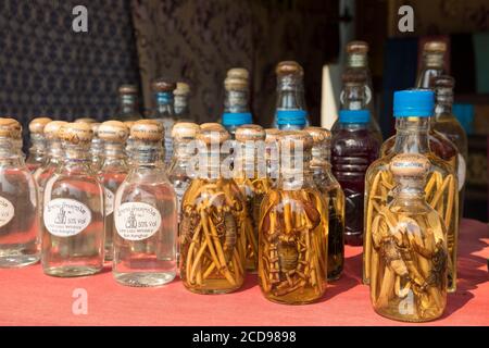 Laos, province de Luang Prabang, Ban Xang Hai appeler Whiskey village, Lao Whiskey Banque D'Images