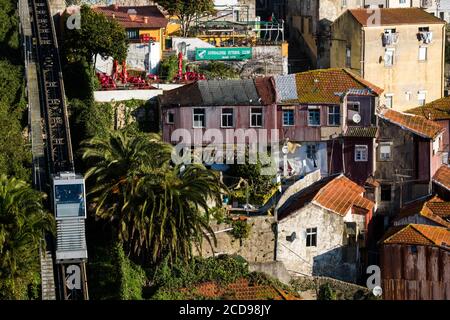 Portugal, Porto, quartier de Ribeira Banque D'Images