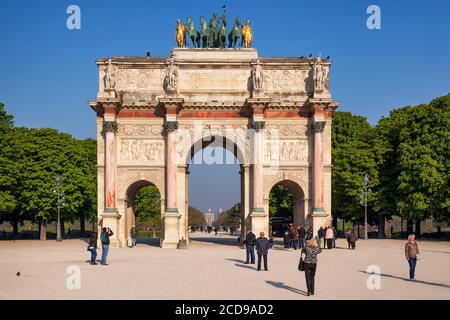 France, Paris, région classée au patrimoine mondial de l'UNESCO, l'arche du Triomphe sur la place du carrousel Banque D'Images