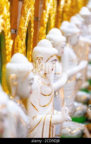 Myanmar (Birmanie), Yangon, district de Shwe Gon Daing, Paya Chaukhatgyi Banque D'Images