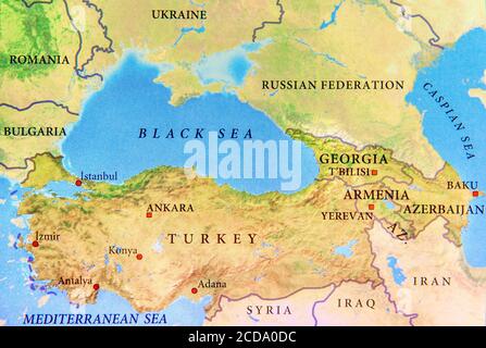 Carte géographique de la Turquie avec les villes importantes et la mer Noire fermer Banque D'Images