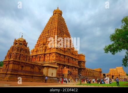 Belle vue de l'ancien temple hindou Sri Brihadeeswara (brihadeeswaar) le 09 août 2020 à Thanjavur (Tanjore), Tamil Nadu, Inde. Banque D'Images