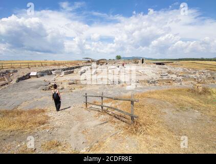 Vulci (Italie) - ruines étrusque ville dans la région du Latium, sur la rivière Fiora et la campagne de Maramma, avec site archéologique et château médiéval, maintenant muse Banque D'Images