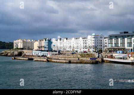 West Hoe Pier (1880) et The Grand Parade, Plymouth Devon, Angleterre, Royaume-Uni. Banque D'Images