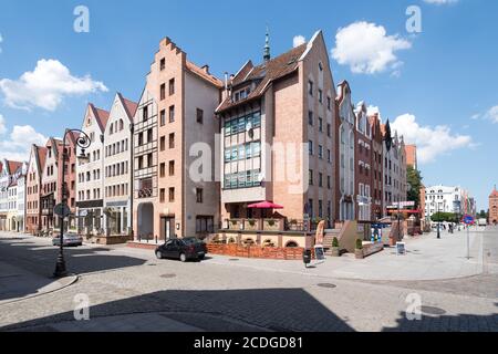 Gothic Brama Targowa (porte d'entrée de la ville) dans la vieille ville d'Elblag, Pologne. 15 juillet 2020 © Wojciech Strozyk / Alamy stock photo Banque D'Images