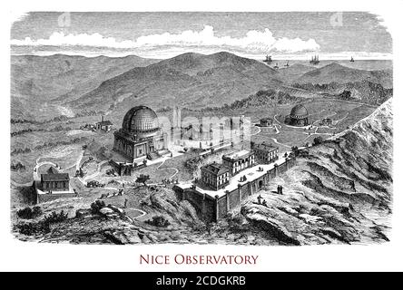 France, Observatoire astronomique de Nice au sommet du Mont gros, fondé en 1879, conçu par Charles Garnier, et Gustave Eiffel conçu le dôme principal. Banque D'Images