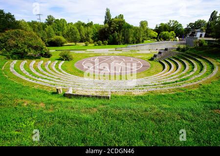 Landesgartenschau (Landscape formation One) Zaha Hadid, le jardin de Weil am Rhein, Bade-Wurtemberg, Allemagne. Banque D'Images