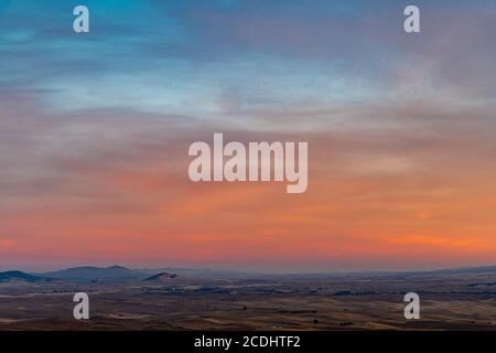 Washington State Palouse Fields en automne au coucher du soleil Banque D'Images