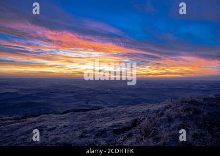 Washington State Palouse Fields en automne au coucher du soleil Banque D'Images