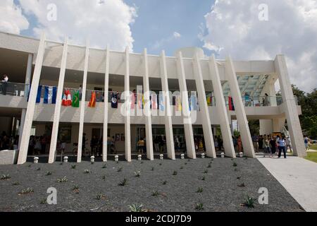 Austin, TX 16 septembre 2007 : inauguration à l'occasion de la fête de l'indépendance du Mexique (Dies y Seis) du Centre culturel mexicain américain dans le centre-ville d'Austin. ©Bob Daemmrich Banque D'Images