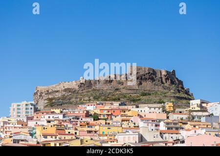 Italie, Sardaigne, province de Sassari, Castelsardo, Vieille ville et Château de la Doria Banque D'Images