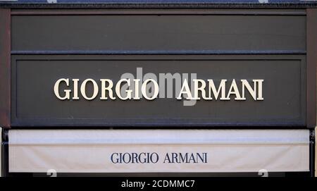 Giorgio Armani, panneau, marque noble, Maximilianstrasse, Munich, Bavière, Allemagne Banque D'Images