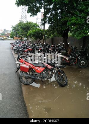 Une photo de l'aire de stationnement Banque D'Images