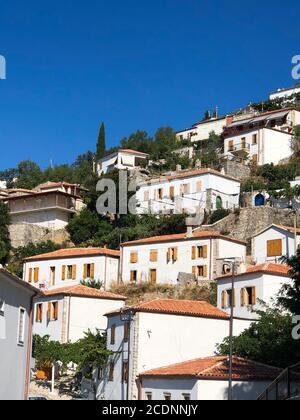 Beau village de Vuno en Albanie du Sud, Balkans. Banque D'Images