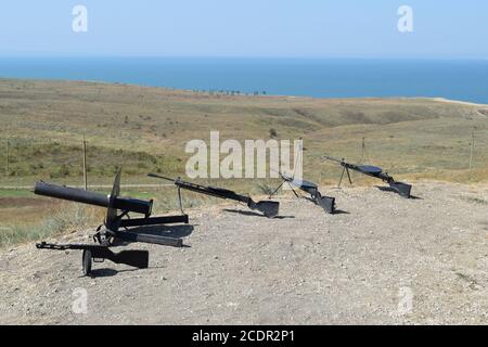Fausses armes manuelles pendant la Seconde Guerre mondiale. Des échantillons d'armement noir des guerres passées Banque D'Images