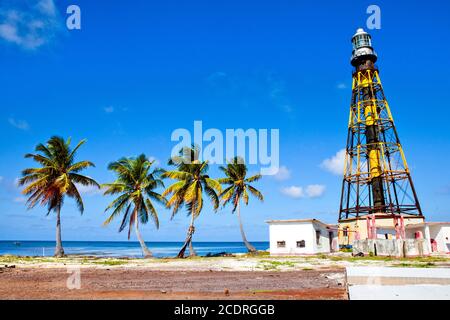 Le phare sur la plage Cayo Jutias, province de Pinar del Rio, Cuba Banque D'Images