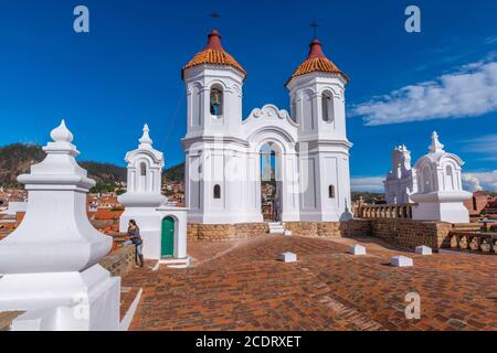 Sur le toit de l'église Iglesia de San Felipe Neri, sucre, capitale constitutionnelle de la Bolivie, capitale du département de Chuquisaca, Bolivie, Amérique latine Banque D'Images