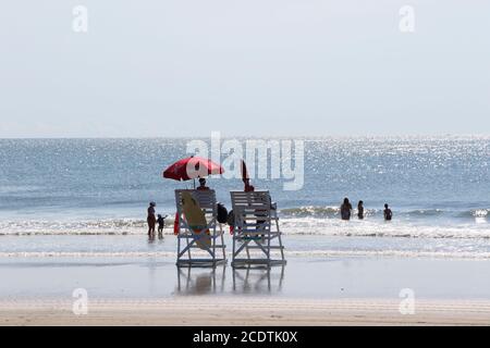 Une station de sauveteurs sur la plage à North Wildwood, New Jersey, Etats-Unis Banque D'Images