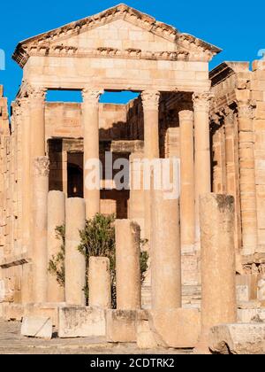 Le site archéologique de Sbeitla est situé à Sbeitla en Tunisie, dans ce qui était la ville romaine de Sufetula et préserve le RE Banque D'Images