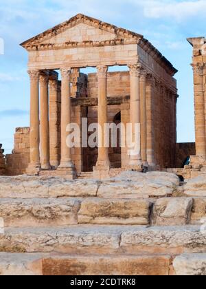 Le site archéologique de Sbeitla est situé à Sbeitla en Tunisie, dans ce qui était la ville romaine de Sufetula et préserve le RE Banque D'Images