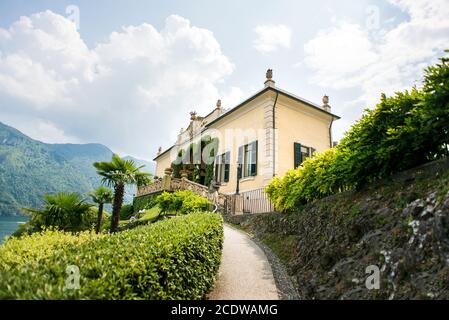 Villa Balbianello. Lac de Côme. Italie - 19 juillet 2019 : extérieur de la Villa del Balbianello sur le lac de Côme. Italie. Banque D'Images