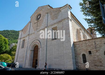 gubbio,italie août 29 2020:église de San Francesco dans la ville De Gubbio Banque D'Images