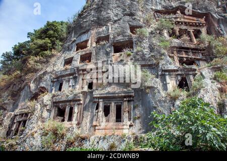 Tombes lyciennes à Fethiye Banque D'Images