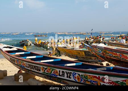 Sénégal. Port de pêche de Kayar. Le plus grand port de pêche du Sénégal Banque D'Images