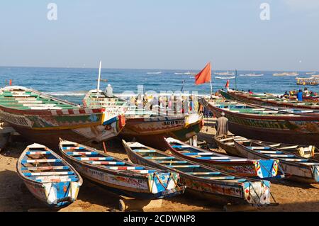 Sénégal. Port de pêche de Kayar. Le plus grand port de pêche du Sénégal Banque D'Images