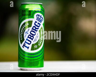 Ukraine. 28 août 2020. Dans cette photo, une bière Tuborg peut être vue à l'extérieur. Credit: Igor Golovniov/SOPA Images/ZUMA Wire/Alamy Live News Banque D'Images