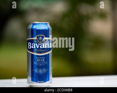 Ukraine. 28 août 2020. Dans cette photo illustrations, la bière Bavaria Holland peut être vue en plein air. Credit: Igor Golovniov/SOPA Images/ZUMA Wire/Alamy Live News Banque D'Images