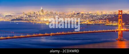 Golden Gate Bridge Coucher du Soleil Banque D'Images