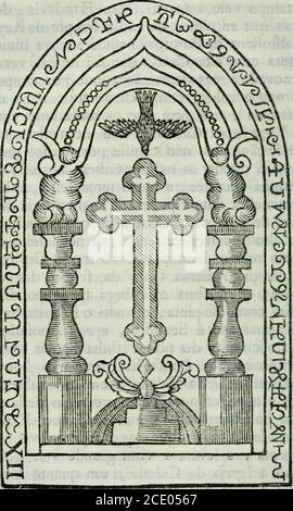 . Da Asia de João de Barros e de Diogo de Couto . e os moradores como Vigário da Cala trataram de a alevantarde feição , que não cahiile por muitos-pos. E pondo as mãos na obra , abrindo osantigos alicerfes 5 a huma terça feira , acha-RAM nelles huma pedra de maravilhoía fei-ção de cor parda clara , de quatro palmosde alto , e três de largo , e nella feito demeio relevo hum portail ao modo Gótico ,e no meio huma Cruz da feição das deAvis , e em lima na cabeça huma pomba,aífim como fe pinta , quando o Eípirito San-to apparecero á Senhora , e aífim do do do do do do o do e opumíco Banque D'Images