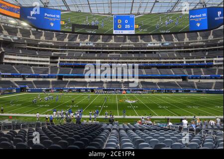 Inglewood, États-Unis. 30 août 2020. Les Rams de Los Angeles tiennent leur deuxième et dernier scrimmage de présaison 2020 au stade SOFI, au milieu de plus de 70,000 sièges vides et de bruit de foule jouant du système audio à Inglewood, Californie, le samedi 29 août 2020. Photo de Jim Ruymen/UPI crédit: UPI/Alay Live News Banque D'Images