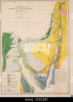 . Mont Seir, Sinaï et Palestine occidentale. Être un récit d'une expédition scientifique . LA VALLÉE DE L'ARABA ET L'OUEST DE LA PALESTINE. 195 roches gneissoes et schistoses, parmi lesquelles on a pénétré de grandiloquités de jjorphyre rouge, de gi-eenstoue foncé et d'autres roches ignées sous forme de dykes, de veines et de boss. Ces rochers sont probablement parmi les plus anciens du monde, et sont représentatifs (du moins en partie) de ceux de la haute-Égypte à Assouan (Syene) d'où les nobles monolithes de l'art égyptien antique ont été déchis. Deux masses isolées des formations granitiques et grès se produisent Banque D'Images