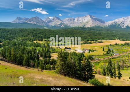 Le col du Crowsnest, en Colombie-Britannique, au Canada. Banque D'Images