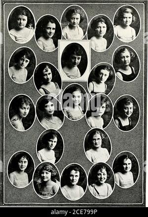 . Virgian . un Trotter SORORES DANS L'ARBRE Anne Richardson si ater Marx ? Rives Richardson Katharine Chamber lain Dunnington Kate Cox Alice T. Richardso n Virgi nia Richardson CHAPTER ROLL Alpha—State Normal School Farmville, Virginia Zeta—State Normal School Buffalo, New York Iota—State Teachers College Greelev, Colorado Kappa—Miami Iniversity Oxford, Ohio Sigma Phi—Union University Jackson, Tennessee Phi— Ohio University Athènes, Ohio Mu—State Normal School Kirkvilie, Missouri nu—State Normal School Warrensburg Missouri Xi—State Normal Sshool Alva, Oklahoma Omicron—State Normal School Ypsilanti, Banque D'Images