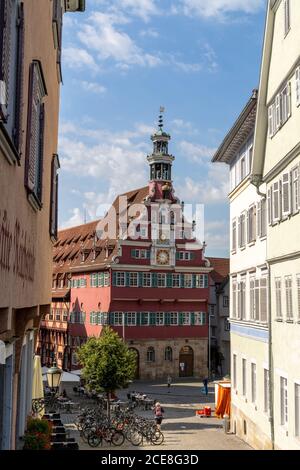 Esslingen, BW / Allemagne - 22 juillet 2020 : vue sur le centre historique de la vieille ville d'Esslingen sur le Neckar Banque D'Images