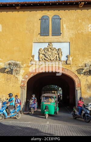 Sri Lanka, Galle, ville historique, site du patrimoine mondial de l'UNESCO. Dutch East India Company. (COV) à l'entrée. Banque D'Images