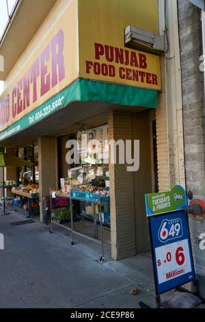 Punjab Food Centre, épicerie du quartier Punjabi Market, rue main, Vancouver, C.-B., Canada Banque D'Images