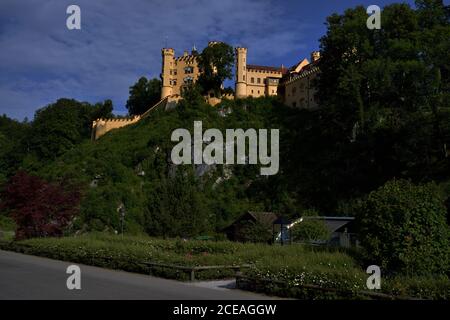 Château de Hohenschwangau a été la maison d'enfance de "fou" Louis II de la seconde. Fussen, Bavière, Allemagne. Banque D'Images