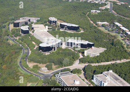 Comté de Travis, TX 12 octobre 2007 : complexe de bureaux situé à l'extérieur de la boucle 360, avec une croissance suburbaine dans le centre du Texas à l'ouest d'Austin. ©Bob Daemmrich/ Banque D'Images