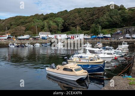 Port au village de Dunure dans Ayrshire sur la côte ouest de l'Écosse, Royaume-Uni Banque D'Images