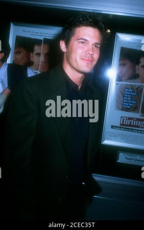 Santa Monica, Californie, États-Unis 21 mars 1996 l'acteur Josh Brolin participe à la première de Miramax films « flirting with Disaster » le 21 mars 1996 au NuWilshire Theatre de Santa Monica, Californie, États-Unis. Photo par Barry King/Alay stock photo Banque D'Images