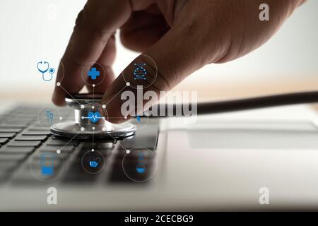 Vulnérabilité sanitaire Inscription sécurité équipement médical stéthoscope violation des données médicales Banque D'Images