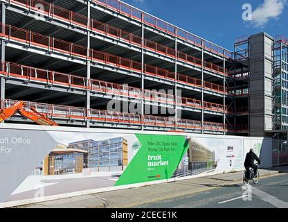 Parking de plusieurs étages en construction, fruit Market, Hull, Humberside, East Yorkshire, Angleterre Banque D'Images