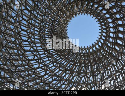 structure en acier de ruche d'abeille dans les jardins de kew Banque D'Images